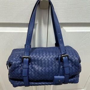 Bottega Veneta Intrecciato royal blue handbag